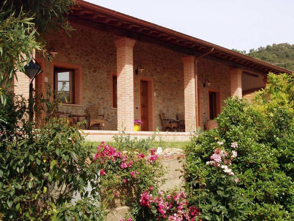 Agriturismo La Banchella Scarlino Exterior foto